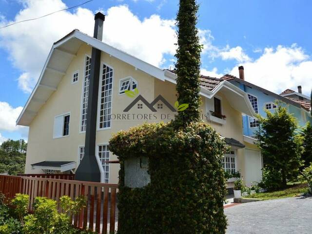 #c2016a - Casa para Venda em Campos do Jordão - SP