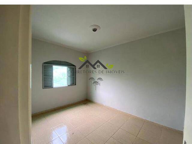 Casa para Venda em Piranguçu - 4
