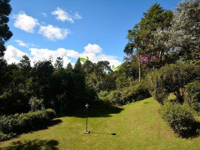 #c2032a - Casa para Venda em Campos do Jordão - SP - 2