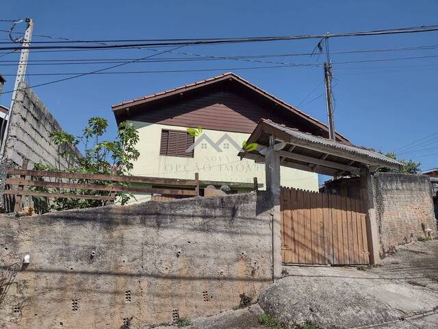 #c1523a - Casa para Venda em Campos do Jordão - SP - 2