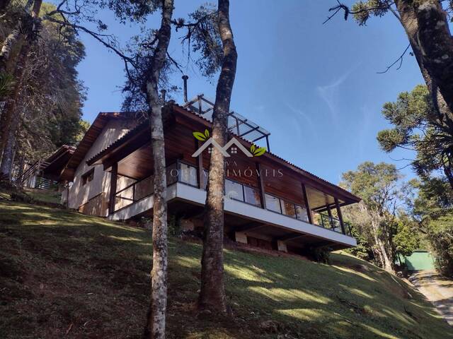 #c2081a - Casa para Venda em Campos do Jordão - SP - 2
