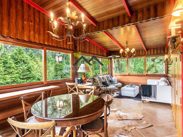 Casa para Venda em Campos do Jordão - 5