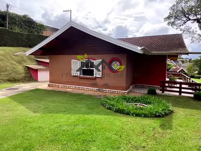 #c2093a - Casa para Venda em Campos do Jordão - SP