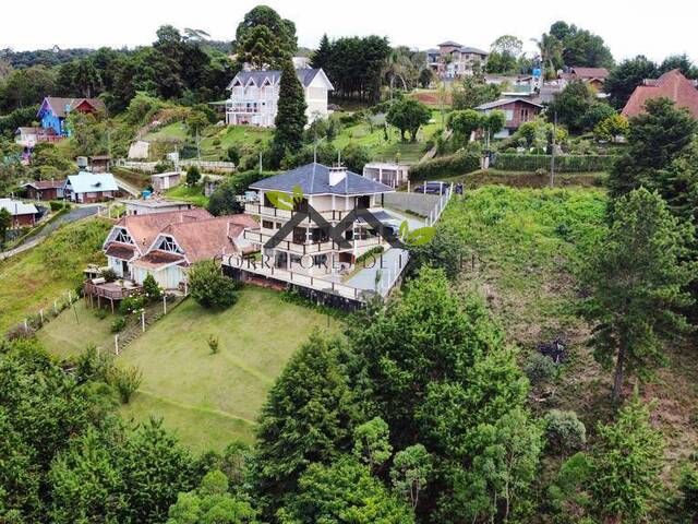 #c2108a - Casa para Venda em Campos do Jordão - SP