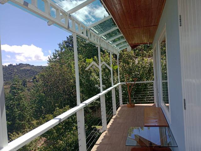 #c2111a - Casa para Venda em Campos do Jordão - SP - 3