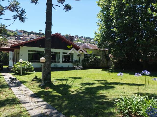 #c2124a - Casa para Venda em Campos do Jordão - SP - 1