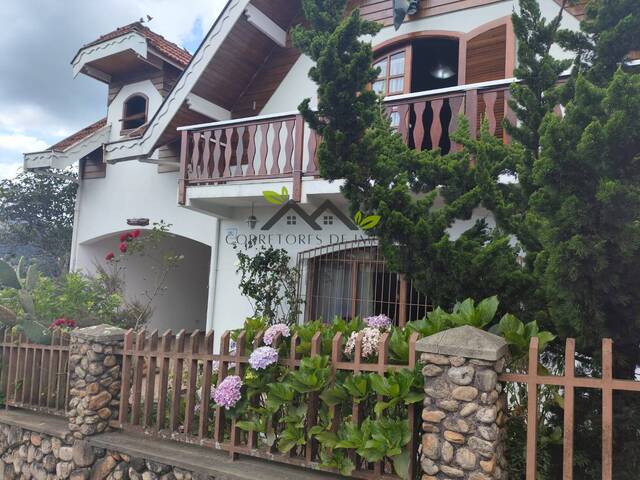 #c2125a - Casa para Venda em Campos do Jordão - SP - 2