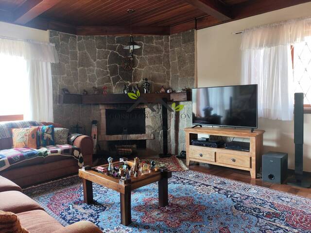 Casa para Venda em Campos do Jordão - 5