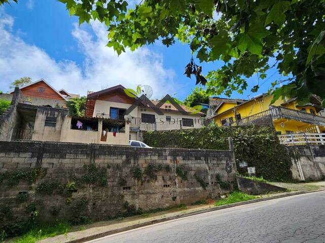 #c2144a - Casa para Venda em Campos do Jordão - SP - 1