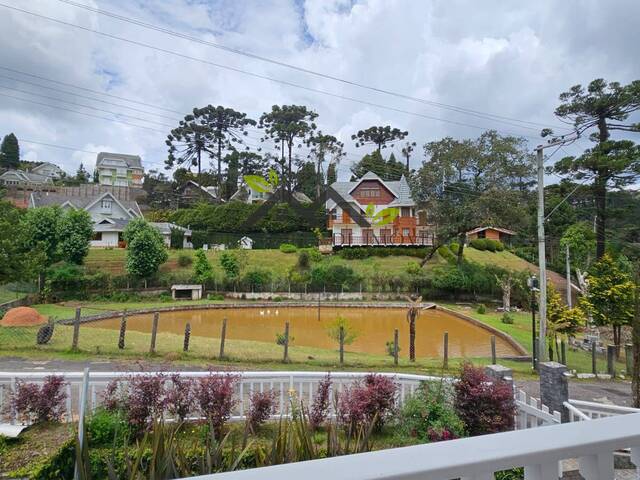 #c2151a - Casa para Venda em Campos do Jordão - SP