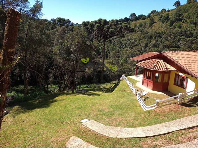 #c2160a - Casa para Venda em Campos do Jordão - SP - 2
