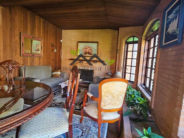 Casa para Venda em Campos do Jordão - 4