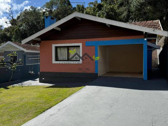 #c2162a - Casa para Venda em Campos do Jordão - SP - 2
