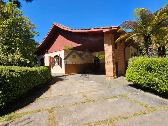 #c2165a - Casa para Venda em Campos do Jordão - SP - 1