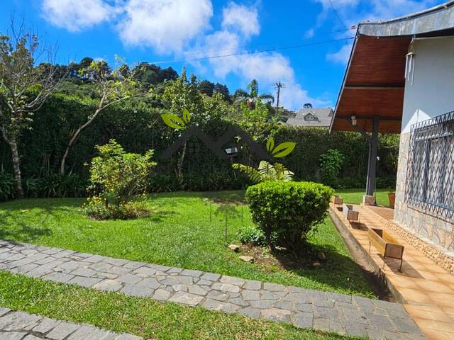 Casa para Venda em Campos do Jordão - 4