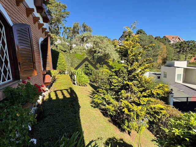 #a376a - Apartamento para Venda em Campos do Jordão - SP - 1