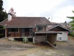 Casa para Venda em Campos do Jordão - 1