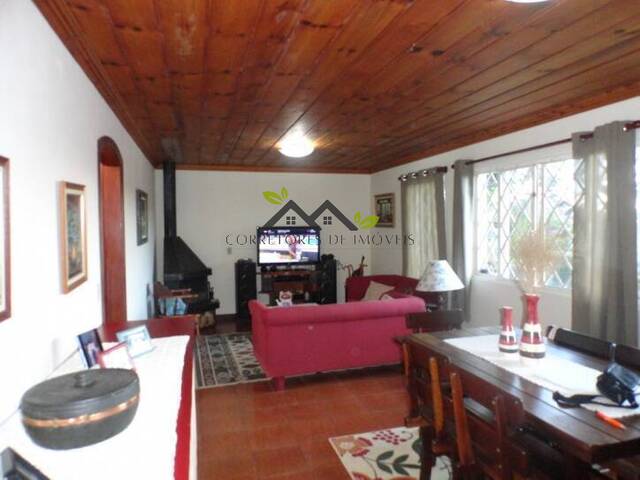 Casa para Venda em Campos do Jordão - 5
