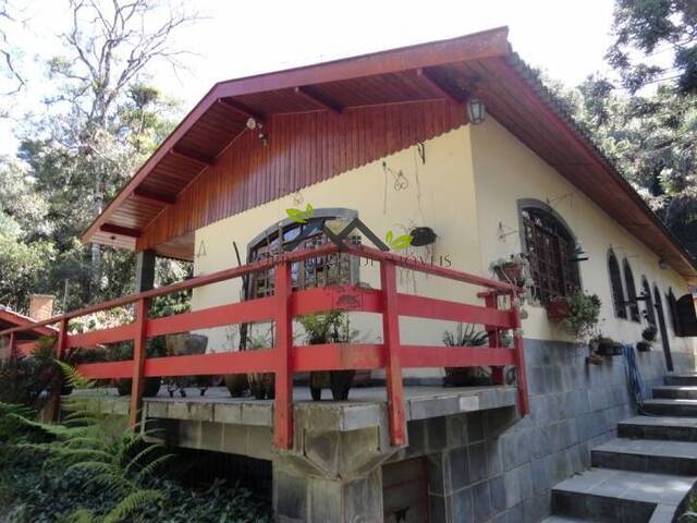 #c1710a - Casa para Venda em Campos do Jordão - SP