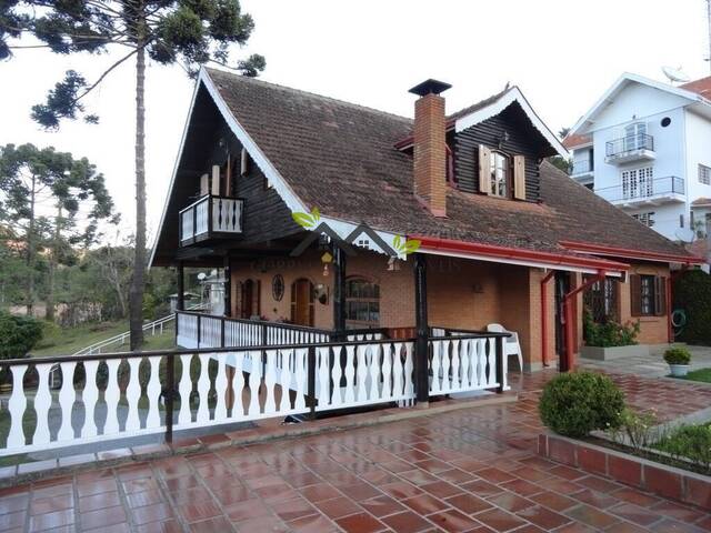 Casa para Venda em Campos do Jordão - 4