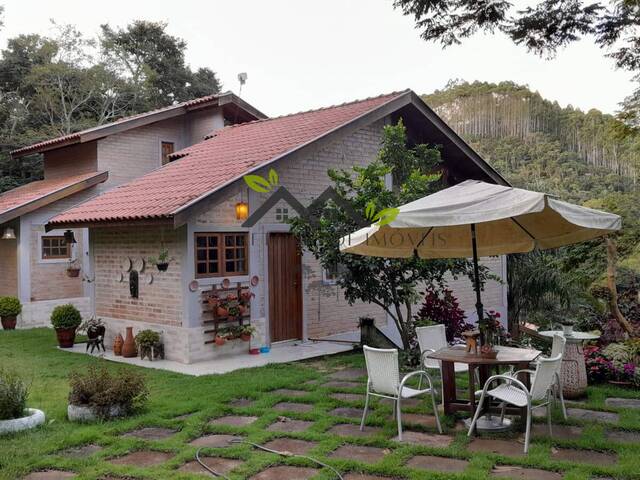 #2711 - Casa para Venda em Campos do Jordão - SP - 1