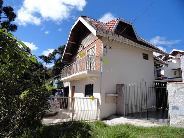 #c1859a - Casa para Venda em Campos do Jordão - SP