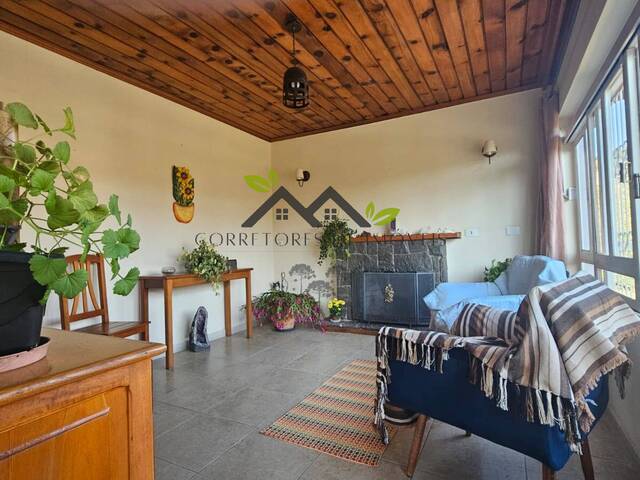 Casa para Venda em Campos do Jordão - 4