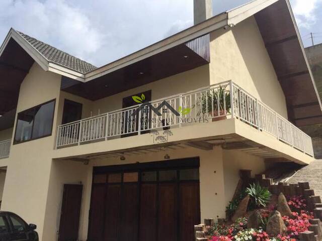 Casa para Venda em Campos do Jordão - 2