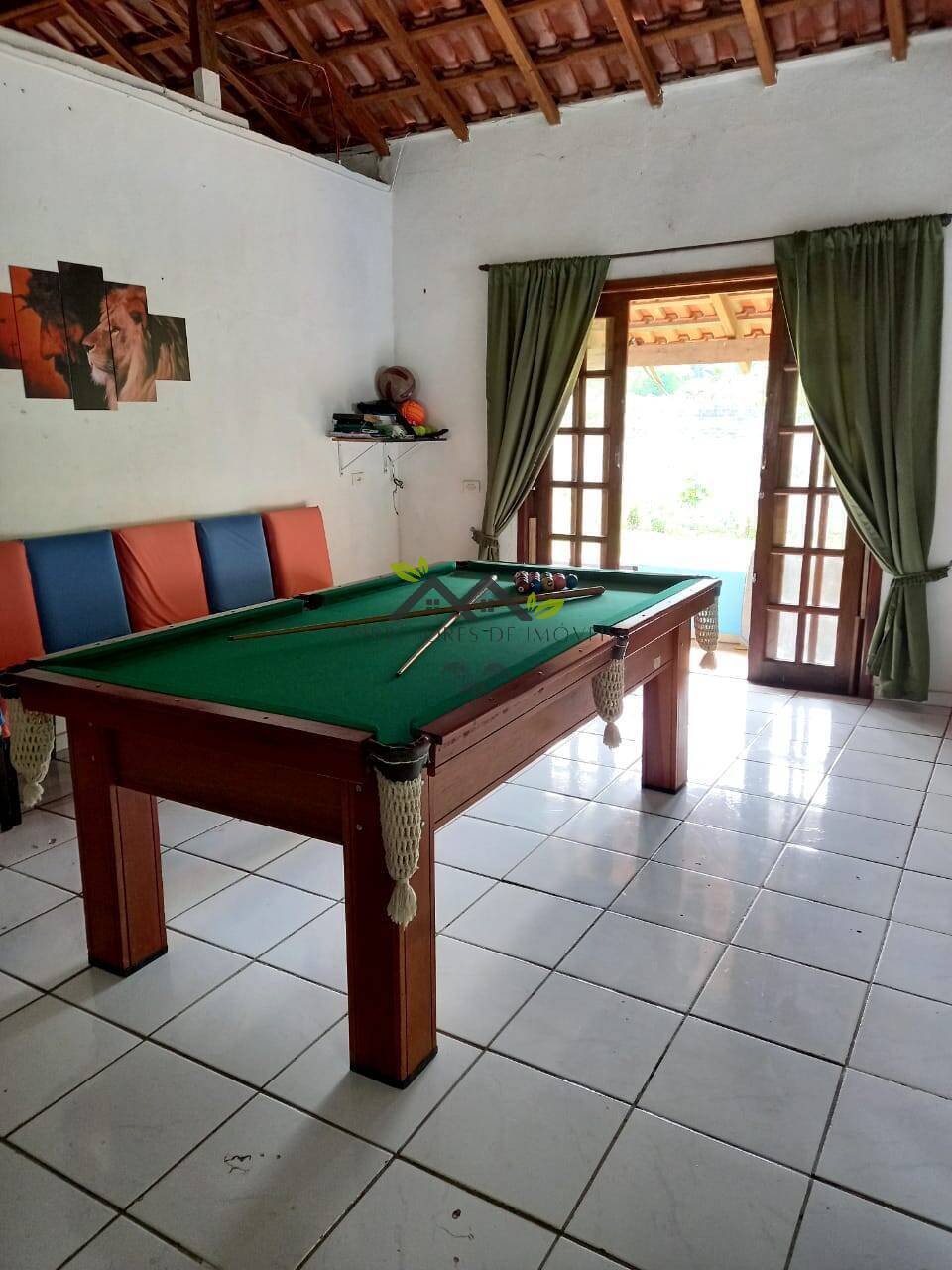 Chácara à venda com 6 quartos, 320m² - Foto 8