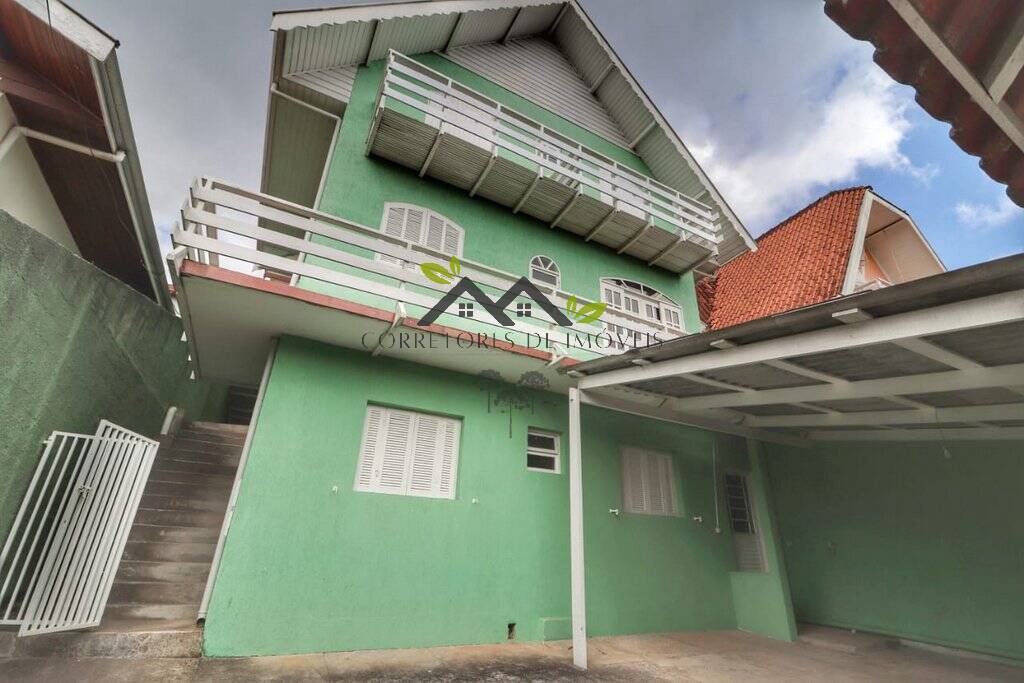 Casa à venda e aluguel com 6 quartos, 184m² - Foto 1