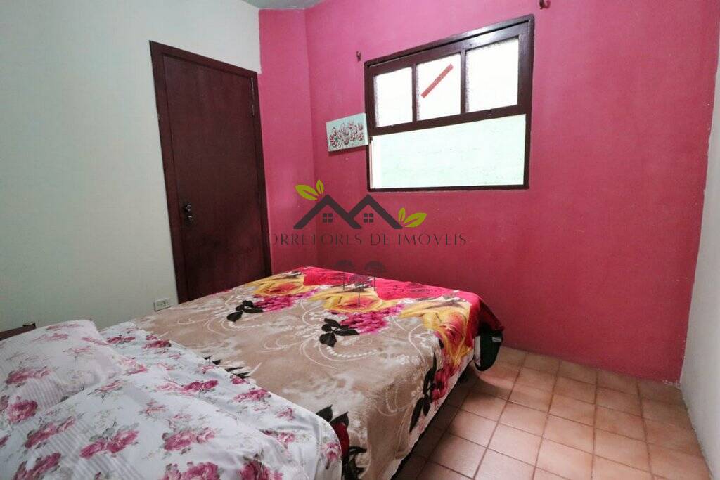 Casa à venda e aluguel com 6 quartos, 184m² - Foto 6