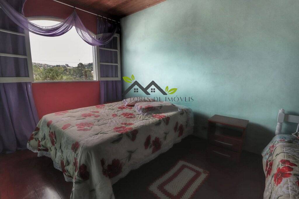 Casa à venda e aluguel com 6 quartos, 184m² - Foto 9