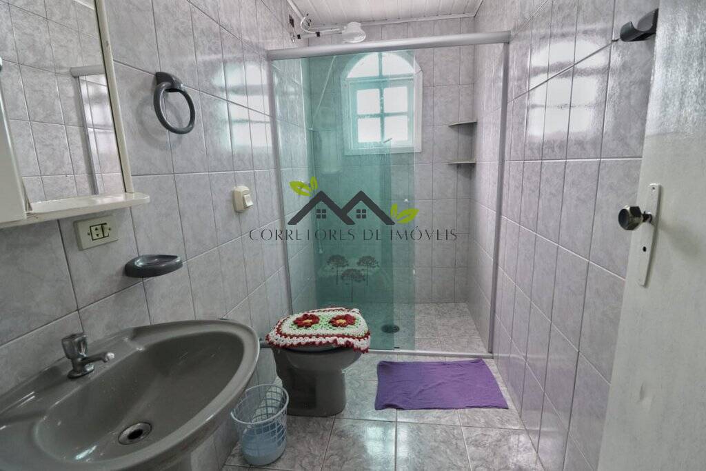 Casa à venda e aluguel com 6 quartos, 184m² - Foto 16