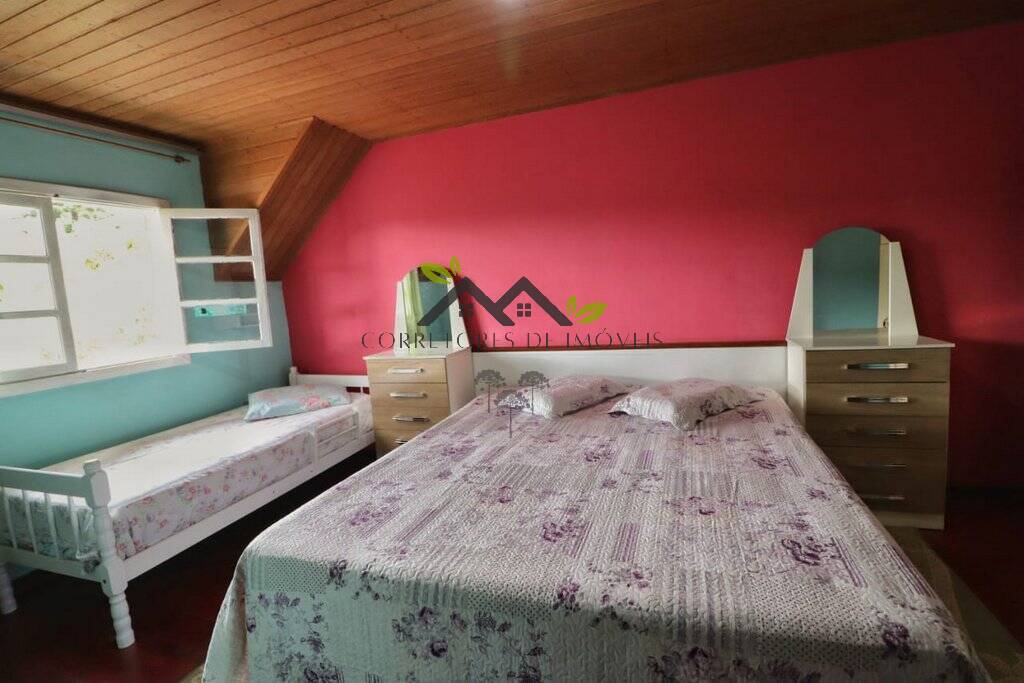 Casa à venda e aluguel com 6 quartos, 184m² - Foto 15