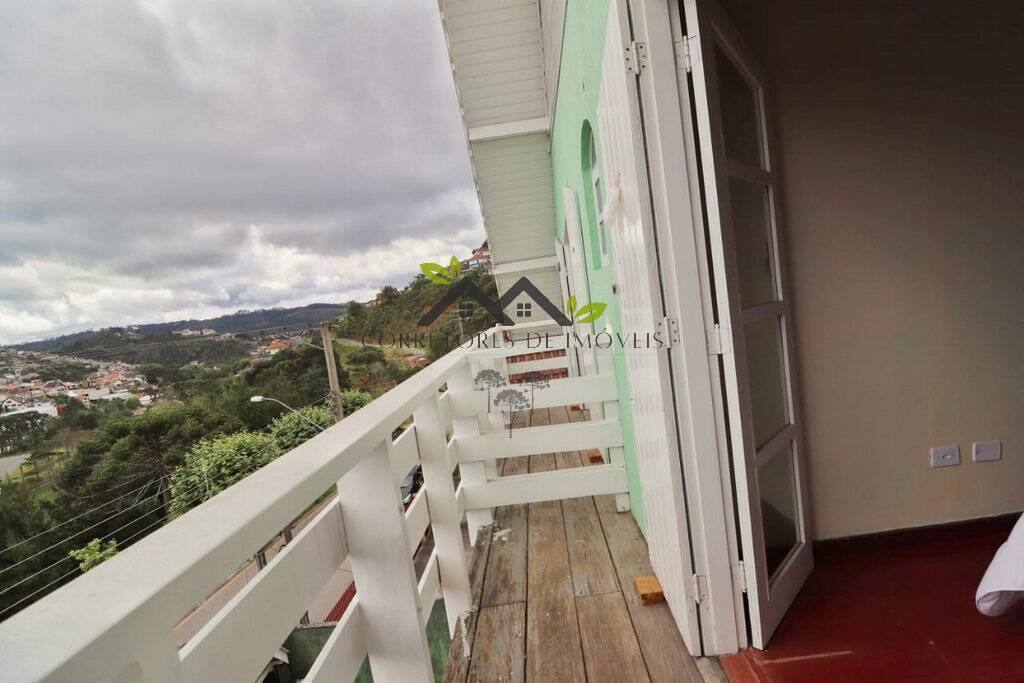 Casa à venda e aluguel com 6 quartos, 184m² - Foto 12