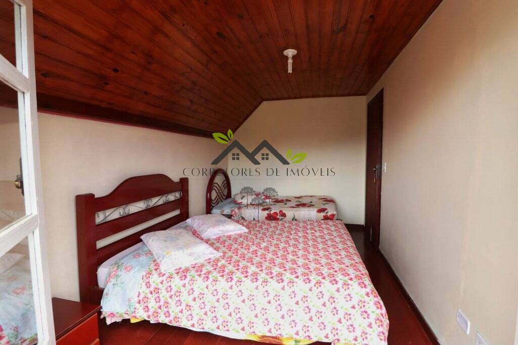 Casa à venda e aluguel com 6 quartos, 184m² - Foto 18