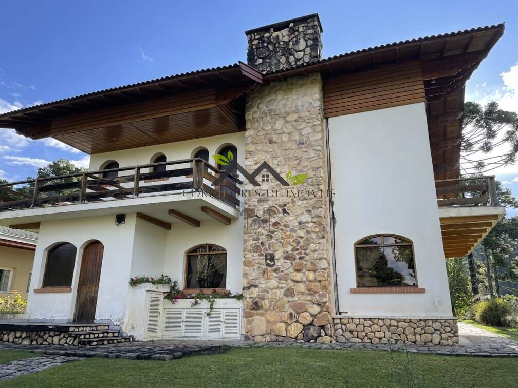 Vila Silvia - Imóvel maravilhoso com 20.000 m² contendo 04 casas!